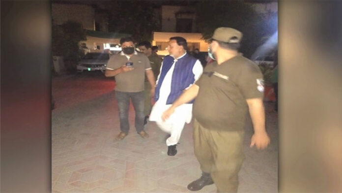 POLICE ARREST PTI LEADER MEHMOOD-UR-RASHEED