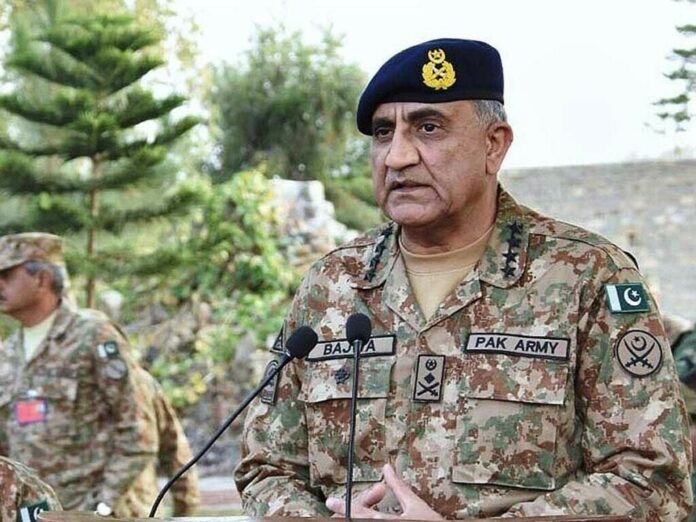COAS General Bajwa Pays Farewell Visit To Quetta Garrison